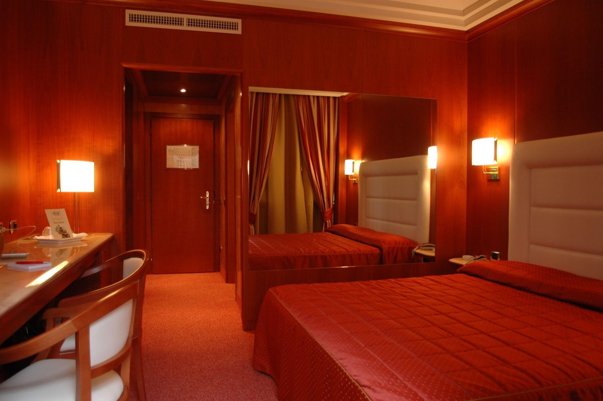 AS Hotel Monza Camera foto