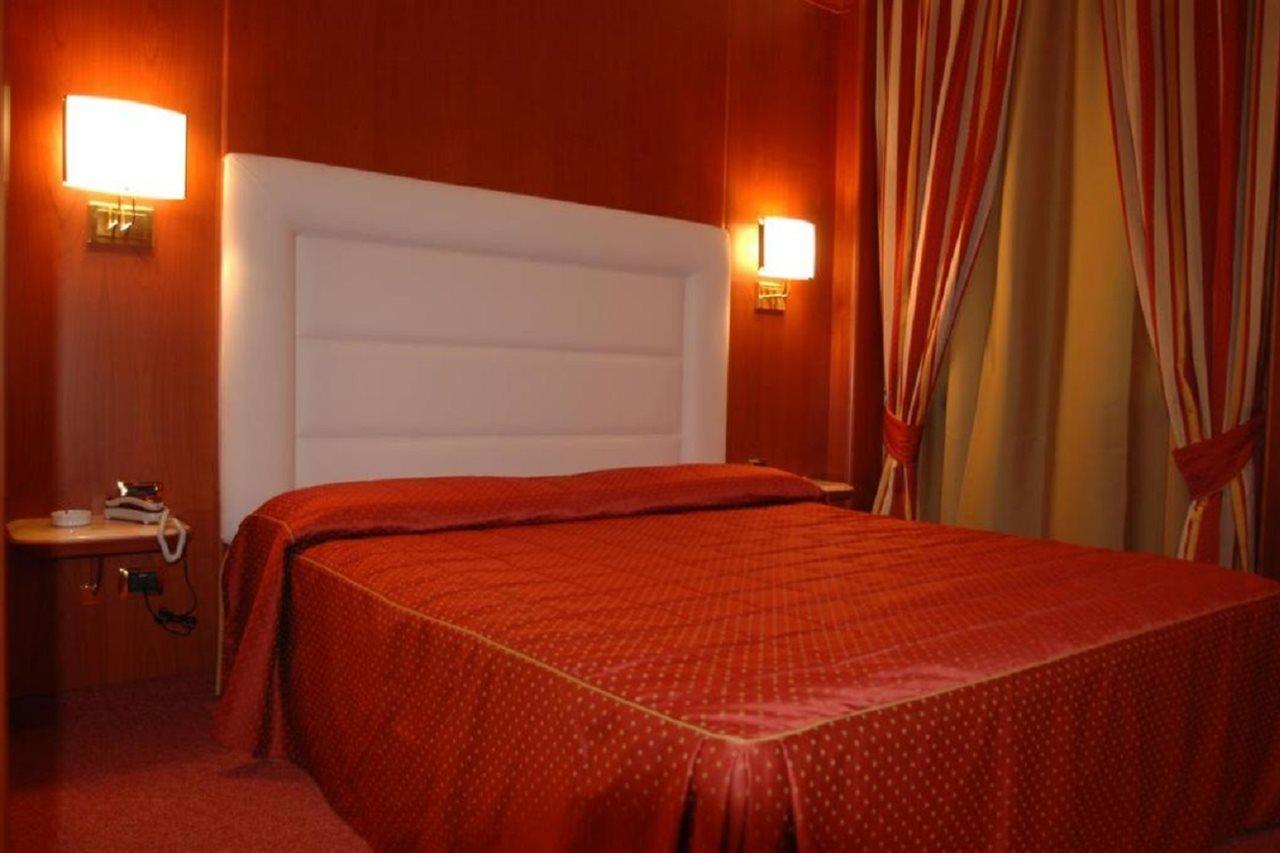 AS Hotel Monza Esterno foto